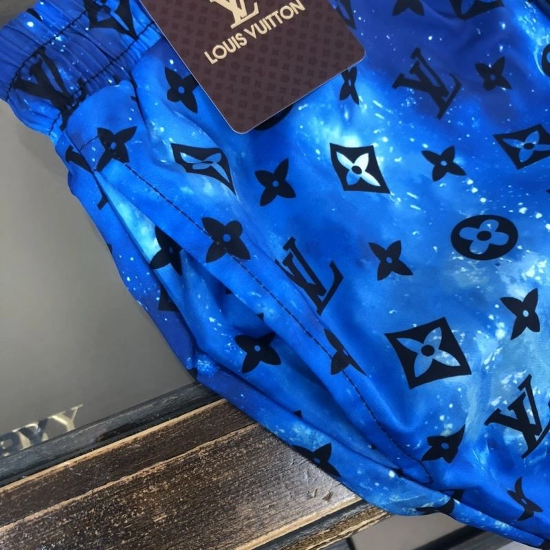 ZipUp Louis Vuitton Short Pants 138981