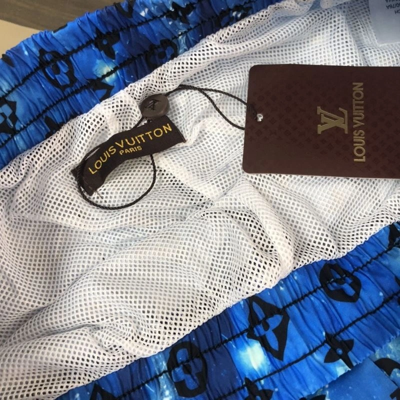 ZipUp Louis Vuitton Short Pants 138981