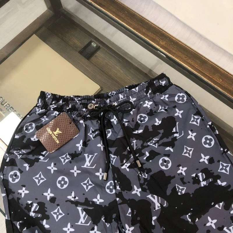 Louis Vuitton Short Pants Casual 138969