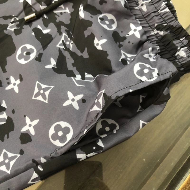 Louis Vuitton Short Pants Casual 138969