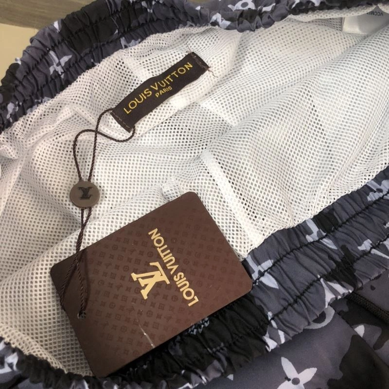 Louis Vuitton Short Pants Casual 138969