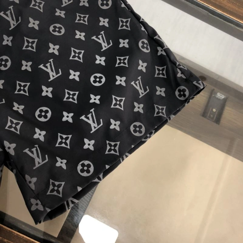 Louis Vuitton Short Pants WaterResistant 138950