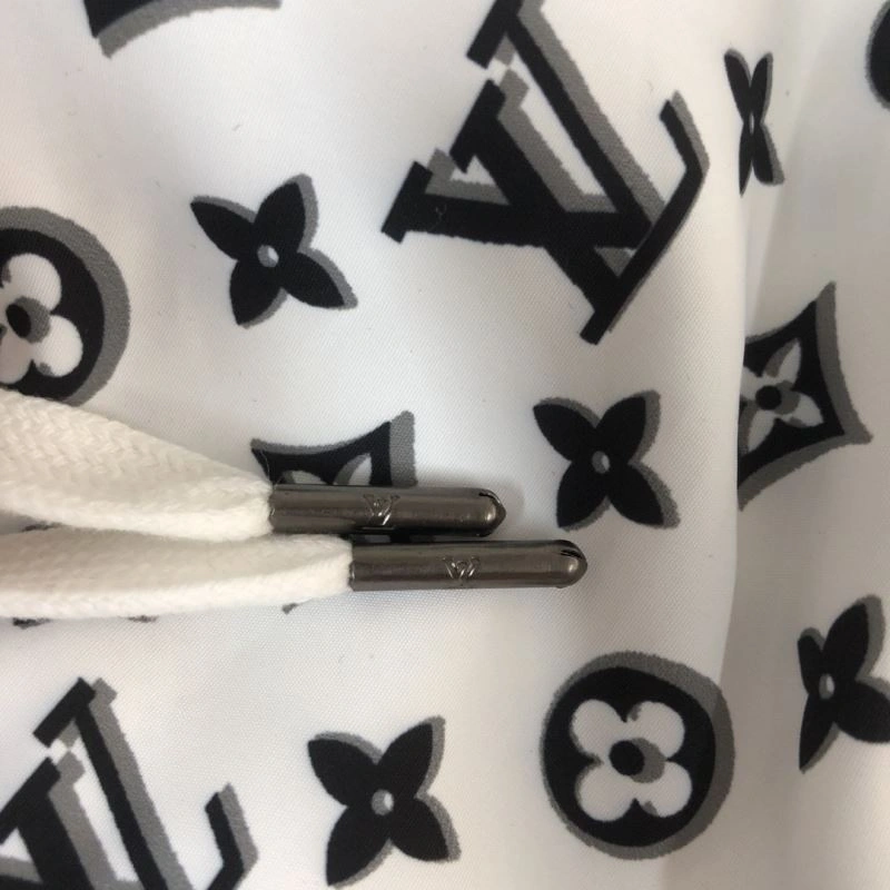 OnTrend Louis Vuitton Short Pants 138978