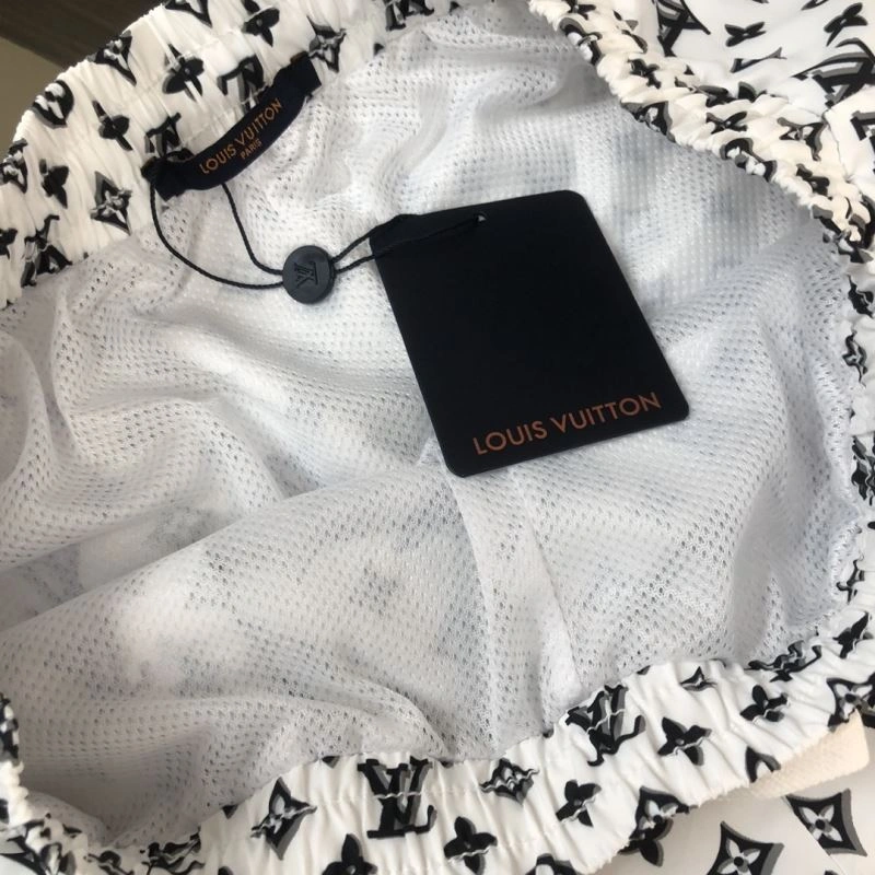 OnTrend Louis Vuitton Short Pants 138978