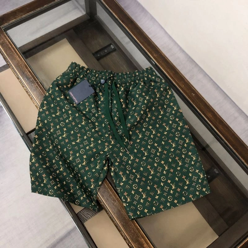 Minimalist Louis Vuitton Short Pants 138945