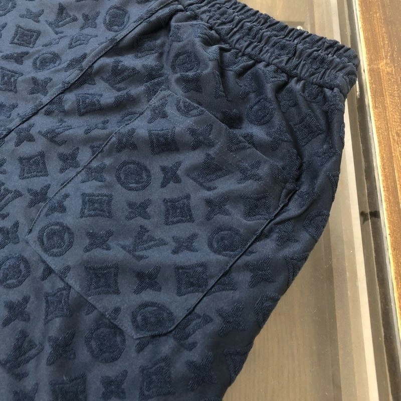 Louis Vuitton Short Pants Trendsetting 138943