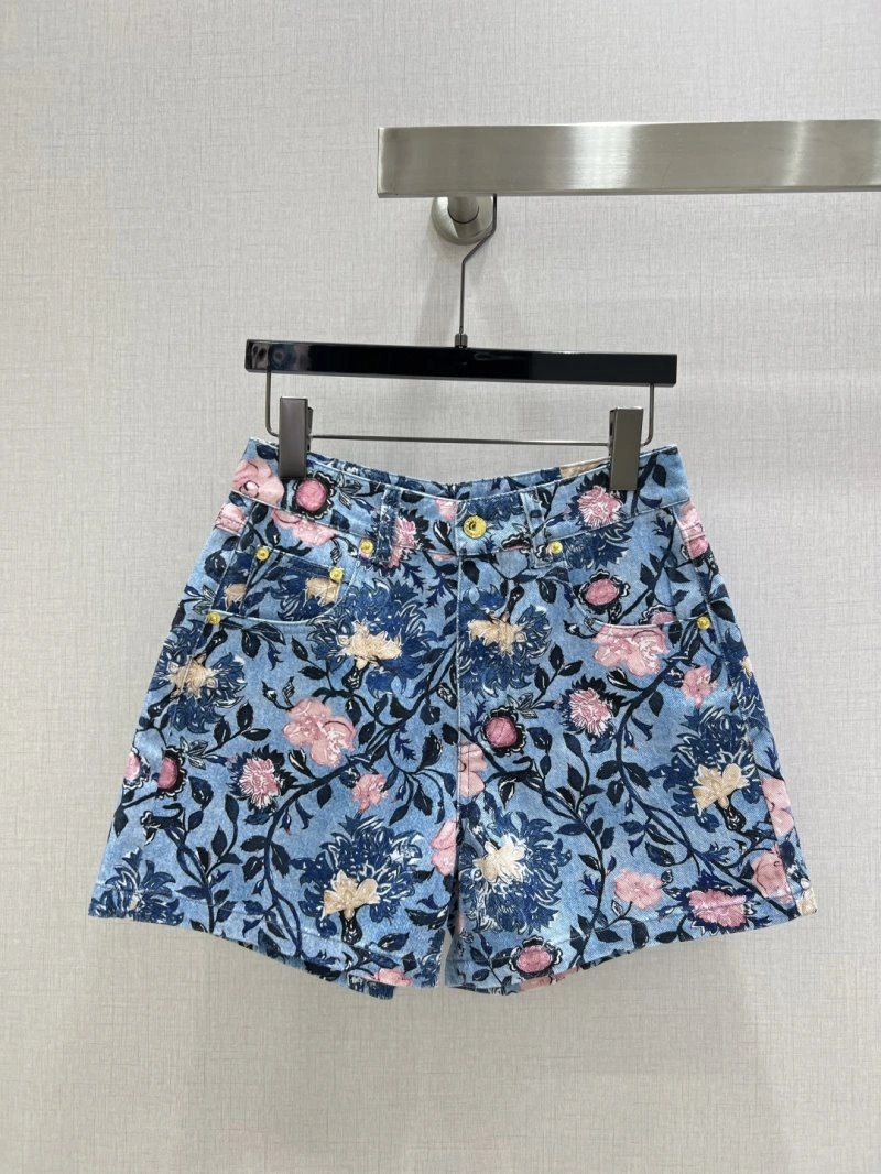 UrbanChic Louis Vuitton Short Pants 131182