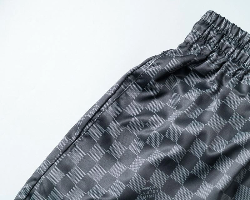 Louis Vuitton Short Pants Vibrant 130338