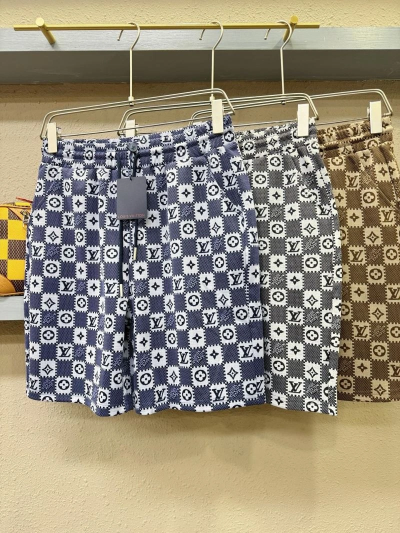 Resilient Louis Vuitton Short Pants 137440