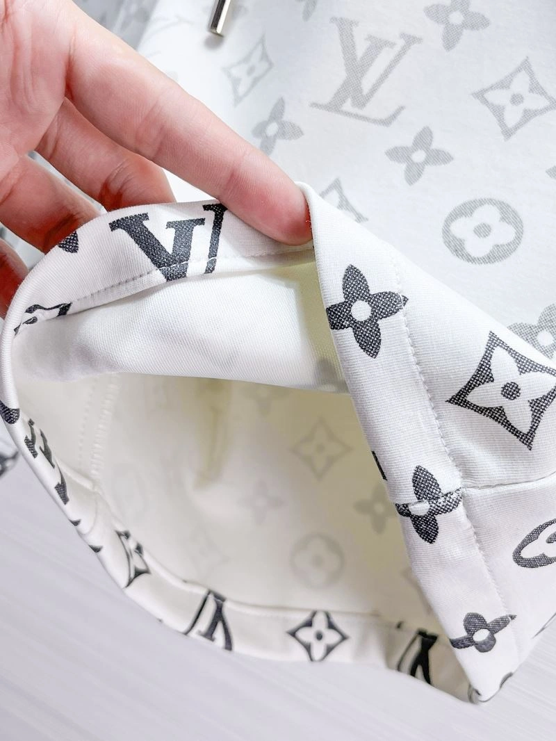 ZeroBulk Louis Vuitton Short Pants 137433