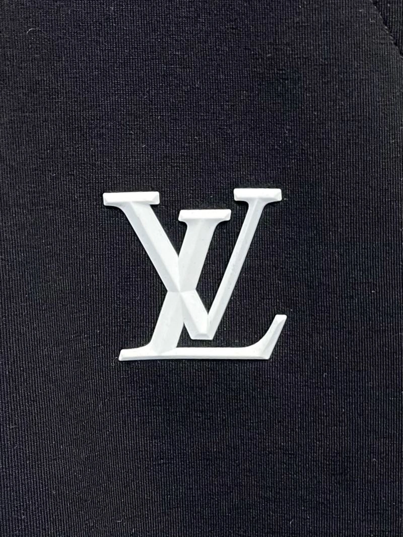 SmartChoice Louis Vuitton Short Pants 137428