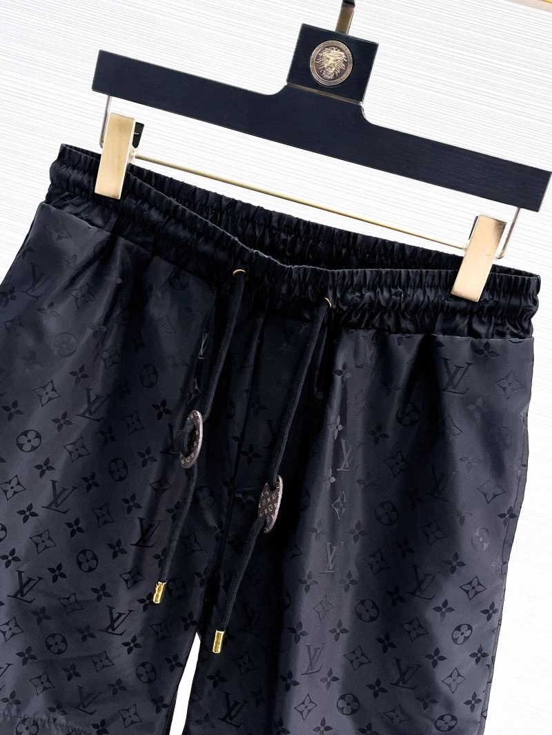 Trendsetting Louis Vuitton Short Pants 137417