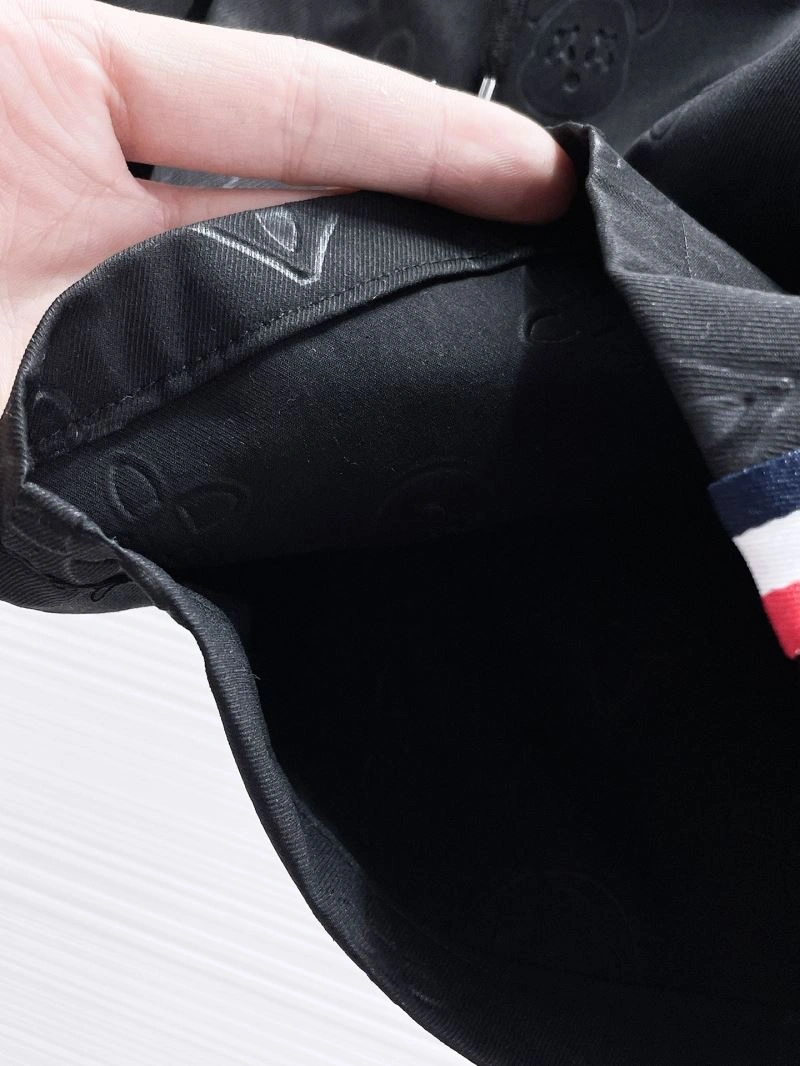 Fashionable Louis Vuitton Short Pants 137418