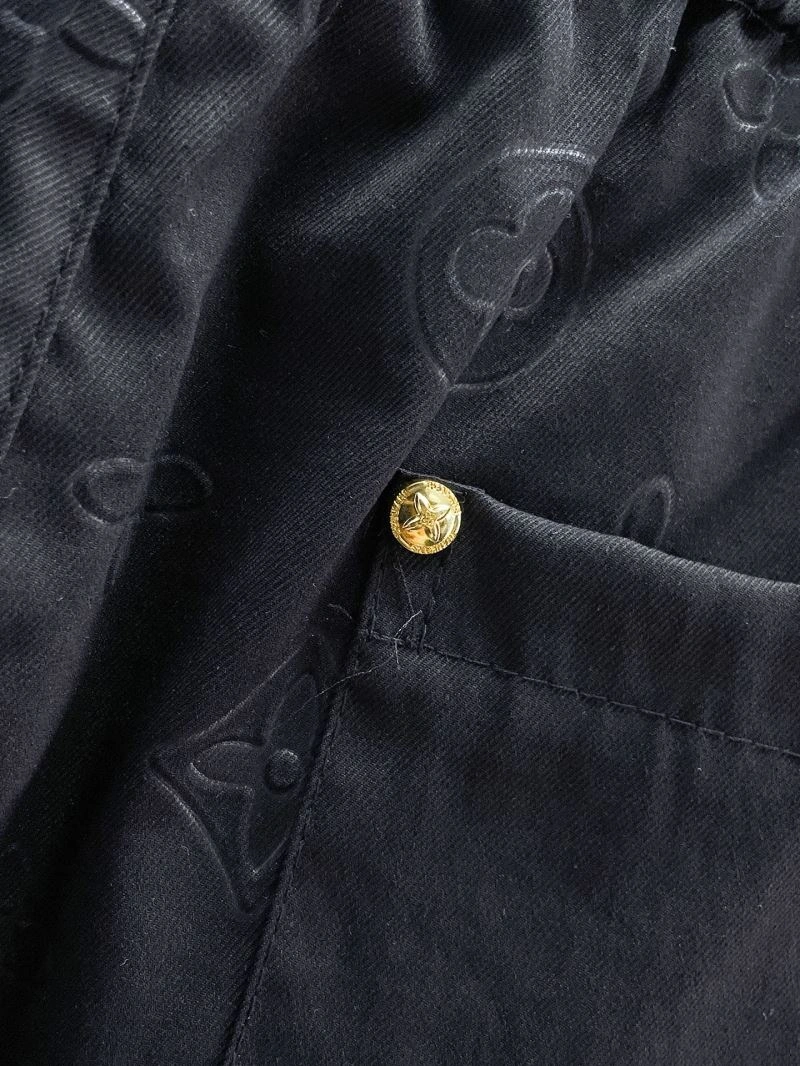 Fashionable Louis Vuitton Short Pants 137418