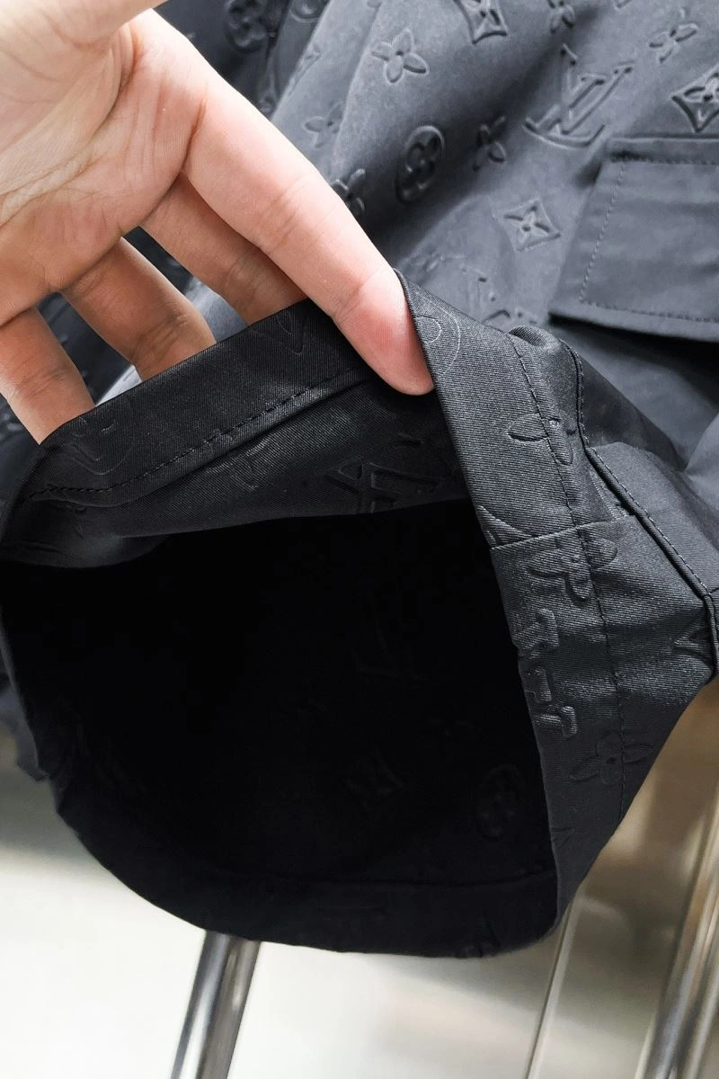Louis Vuitton Short Pants Thermal 137407