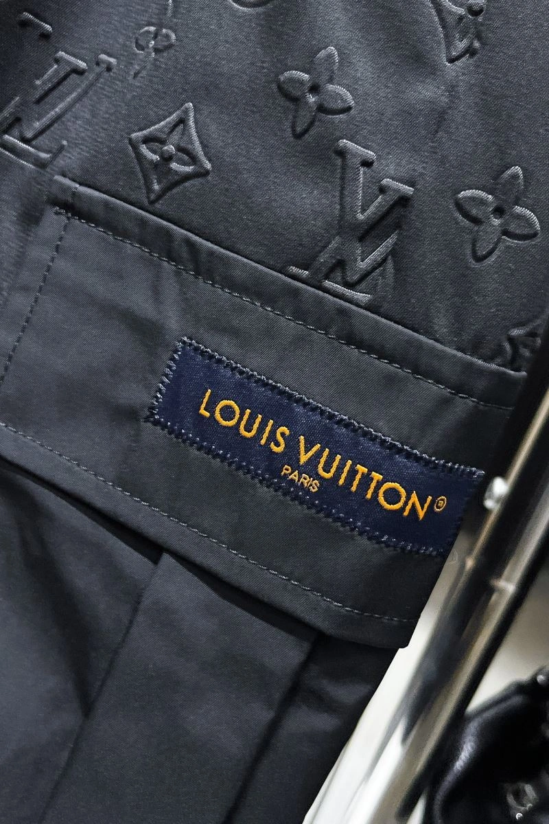 Louis Vuitton Short Pants Thermal 137407