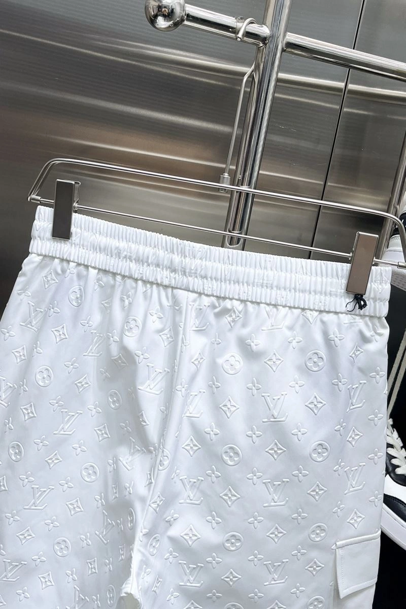 Louis Vuitton Short Pants Lightweight 137413