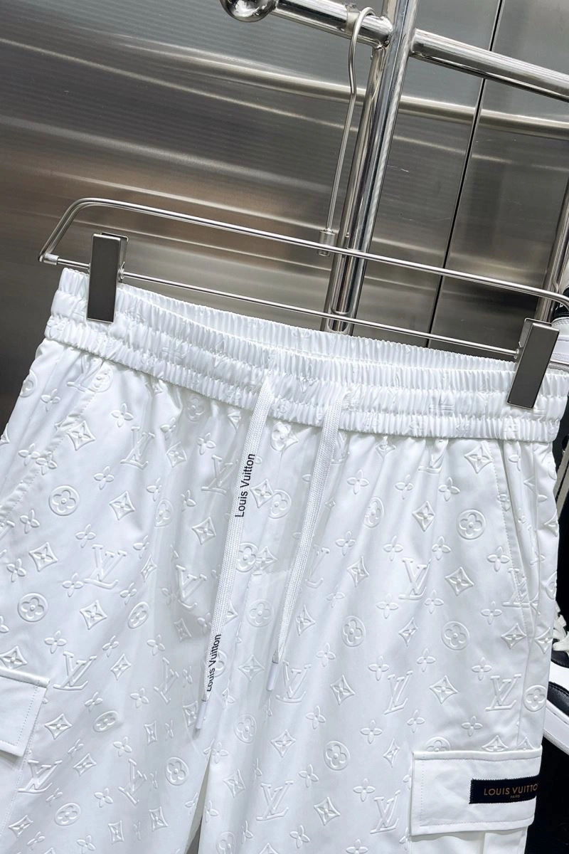 Louis Vuitton Short Pants Lightweight 137413