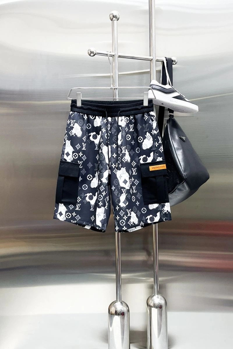 Louis Vuitton Short Pants Premium 137414