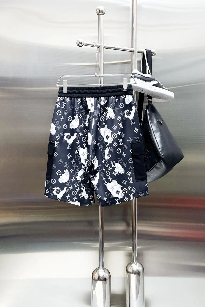 Louis Vuitton Short Pants Premium 137414