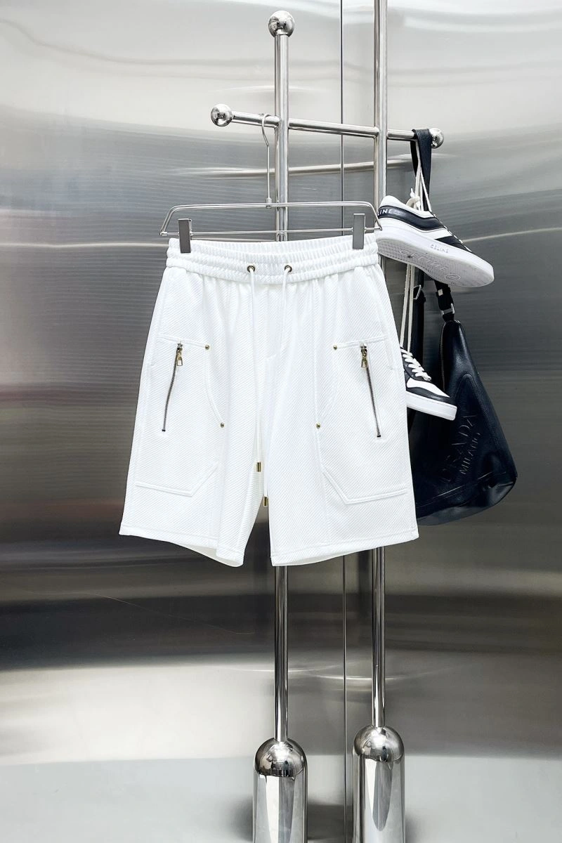 Vibrant Louis Vuitton Short Pants 137423