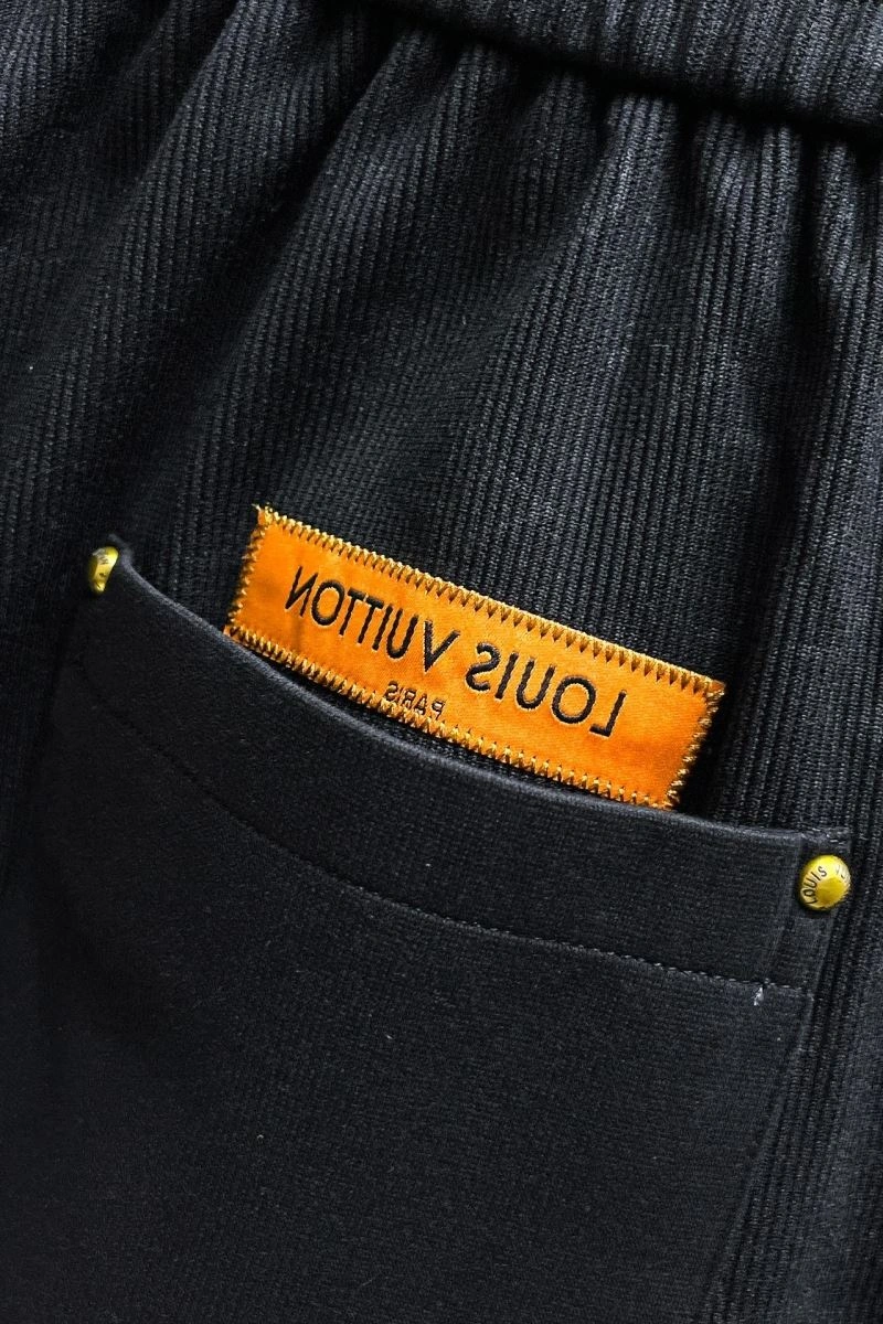 Louis Vuitton Short Pants Affordable 137401