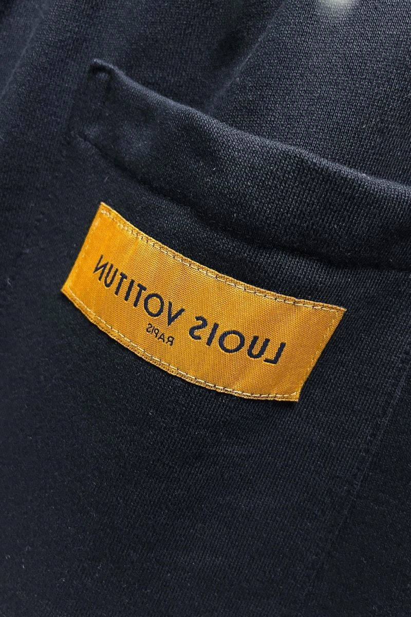 Stylish Louis Vuitton Short Pants 137400