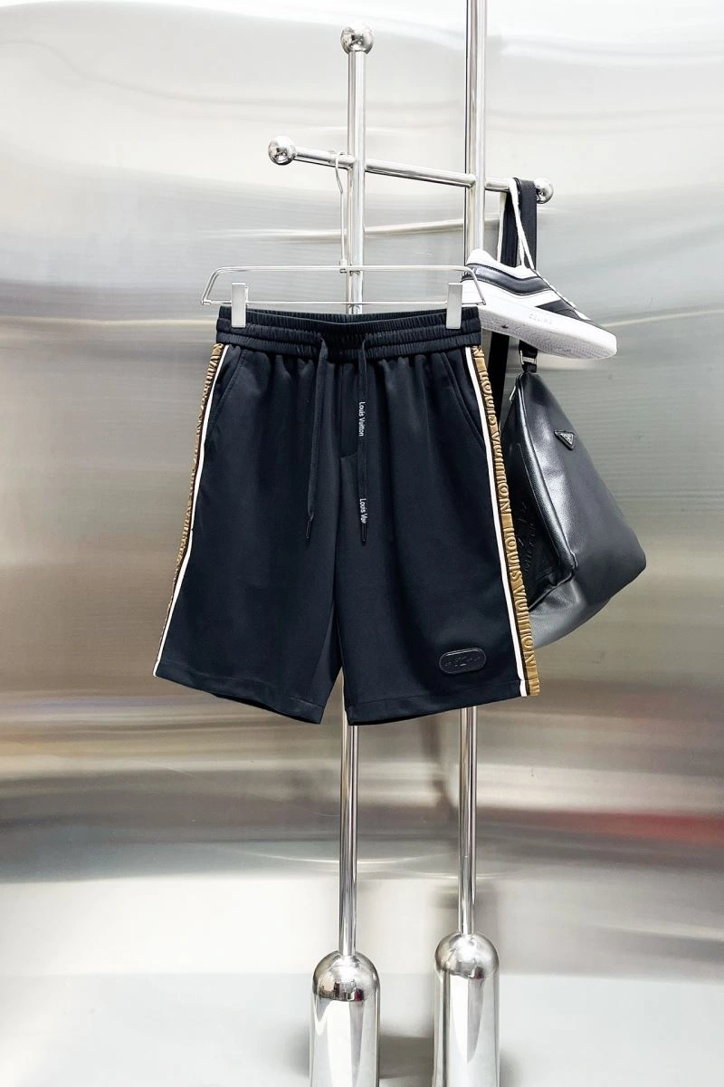 Louis Vuitton Short Pants Sophisticated 137396
