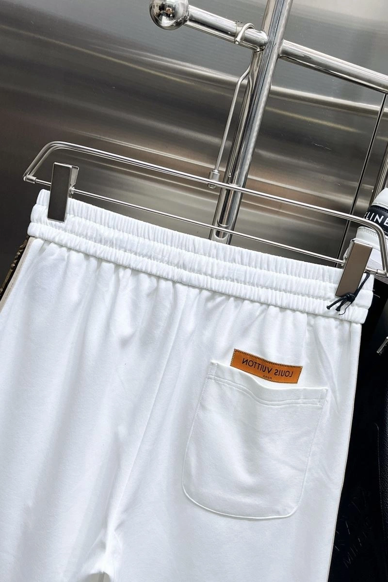 Louis Vuitton Short Pants Fashionable 137394