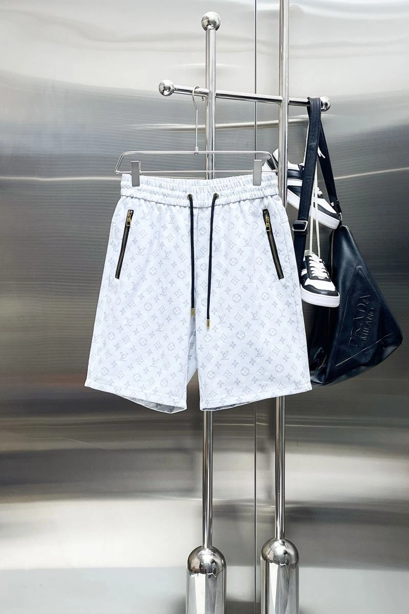 Louis Vuitton Short Pants Sporty 137392