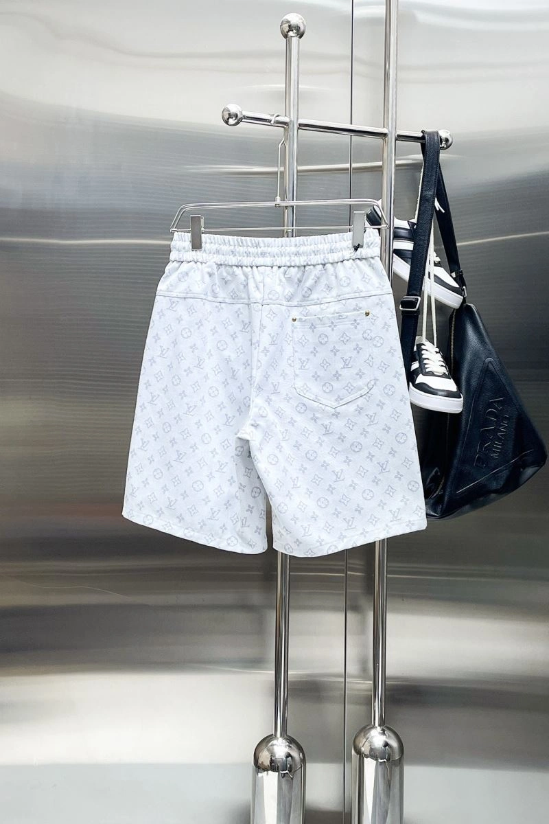 Louis Vuitton Short Pants Sporty 137392