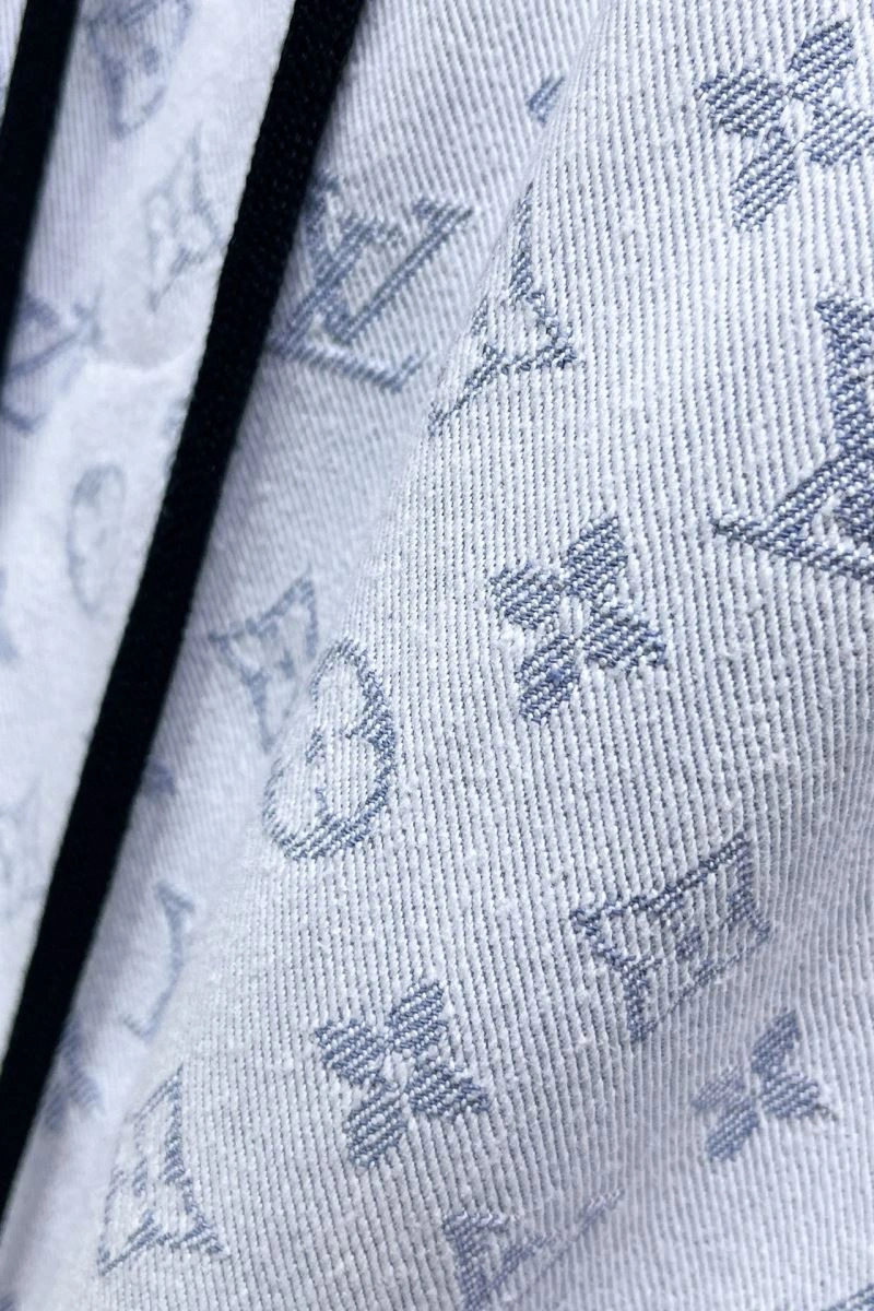 Louis Vuitton Short Pants Sporty 137392