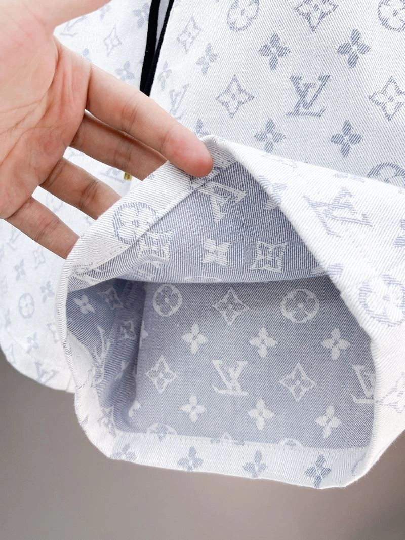 Louis Vuitton Short Pants SportInspired 137380