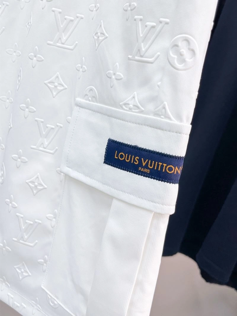 Unisex Louis Vuitton Short Pants 137376