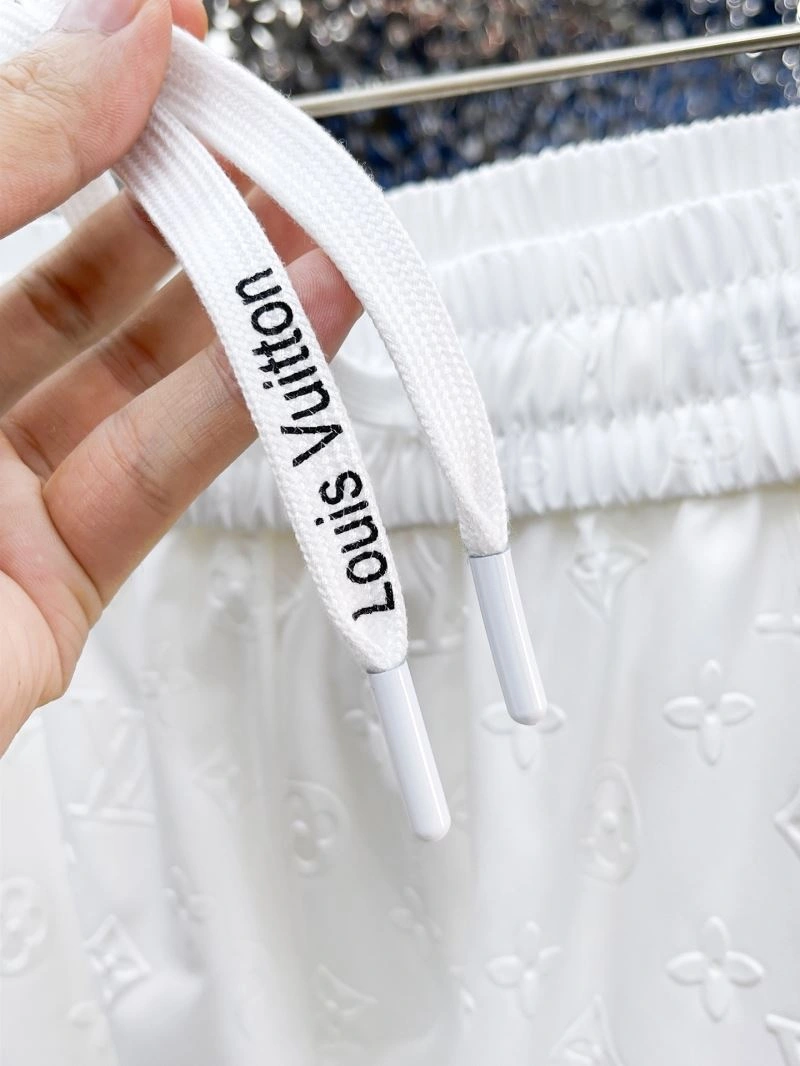 Unisex Louis Vuitton Short Pants 137376