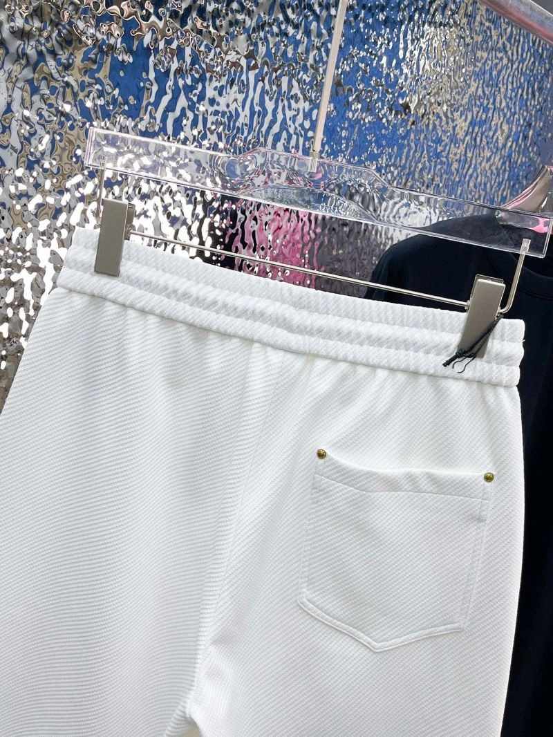 Sustainable Louis Vuitton Short Pants 137364