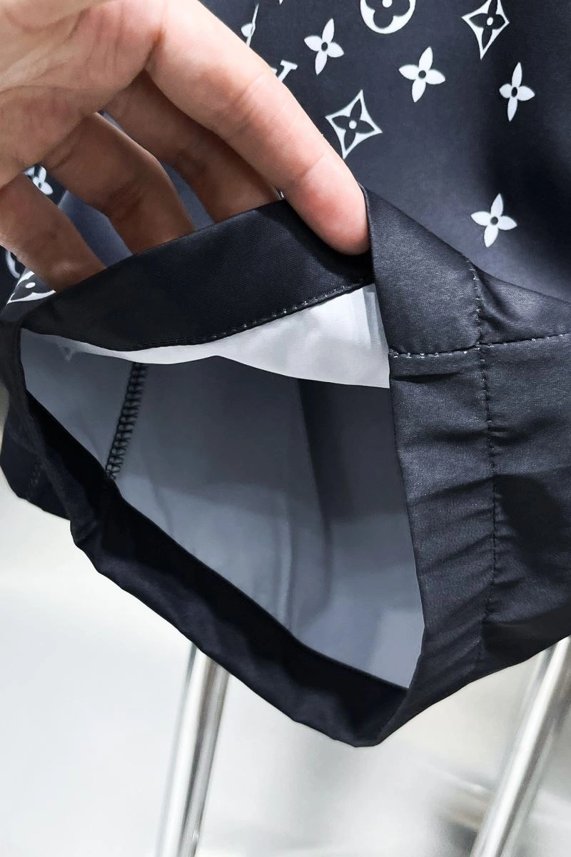 Louis Vuitton Short Pants Breathable 137377