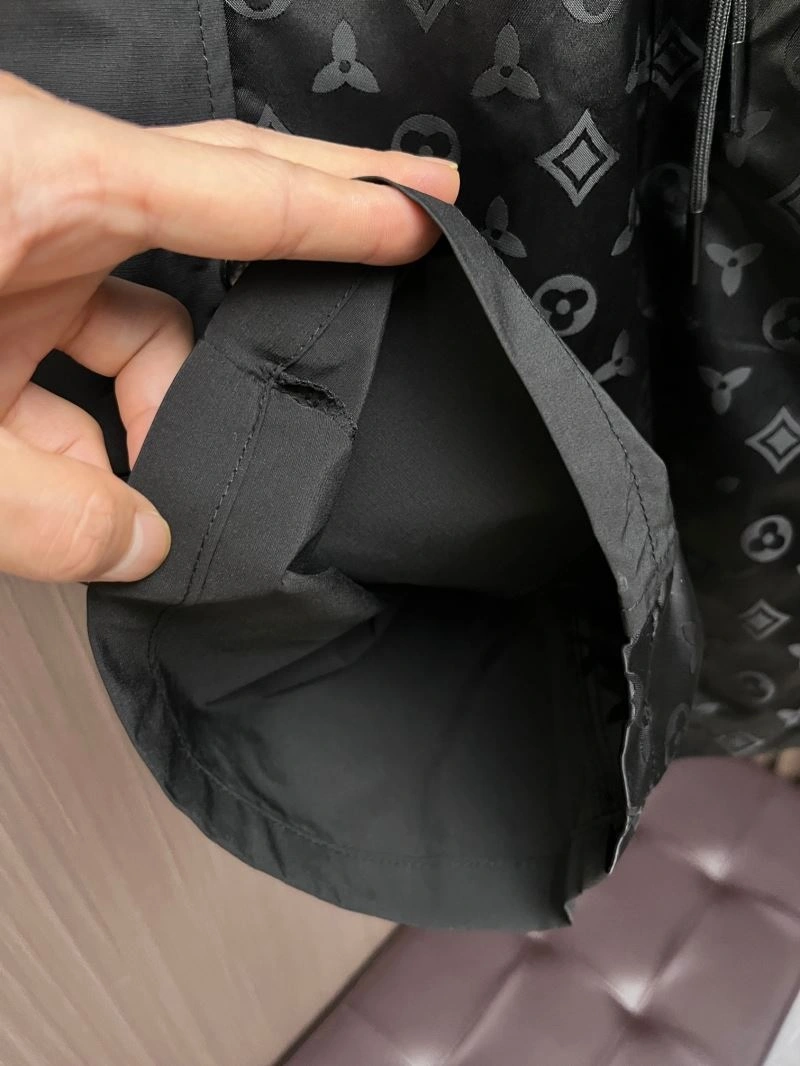 Louis Vuitton Short Pants Attractive 137356