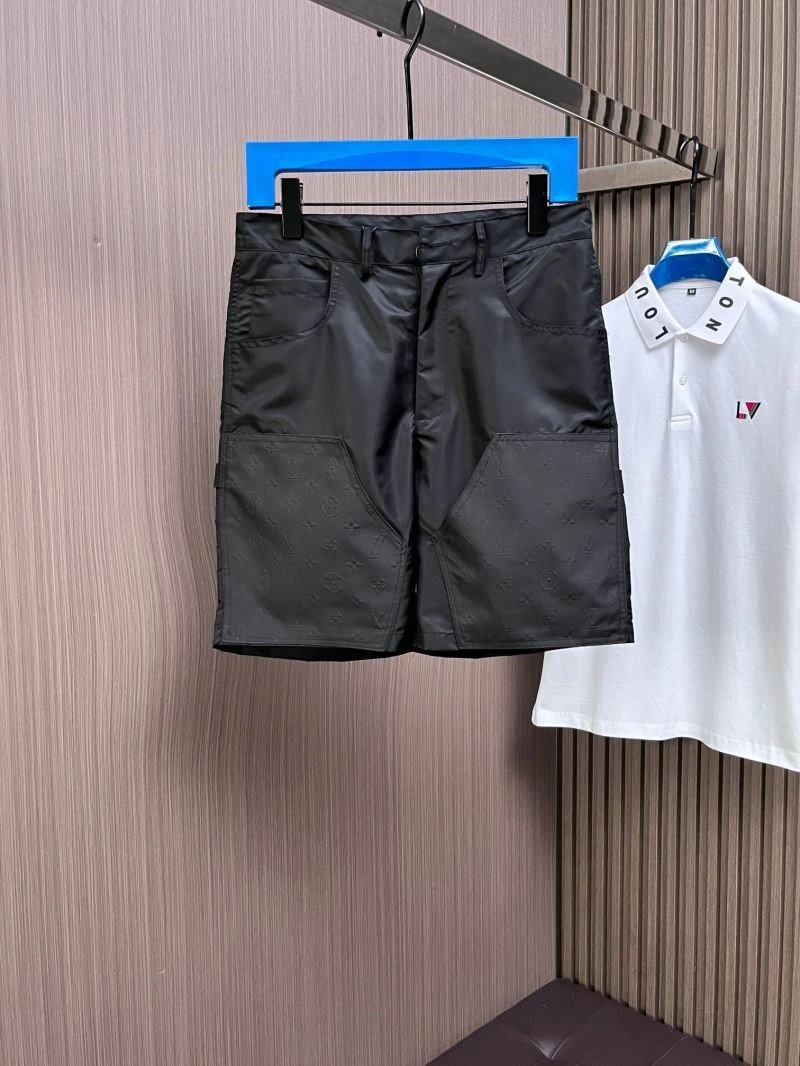 Louis Vuitton Short Pants Lightweight 137361