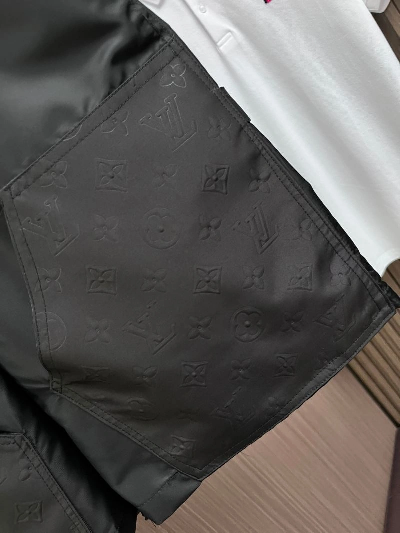 Louis Vuitton Short Pants Lightweight 137361