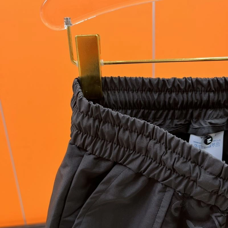 Louis Vuitton Short Pants Popular 137352