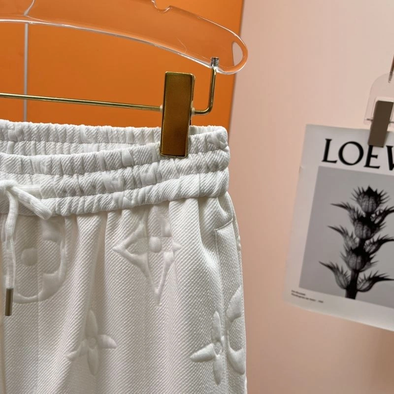 Cozy Louis Vuitton Short Pants 137354