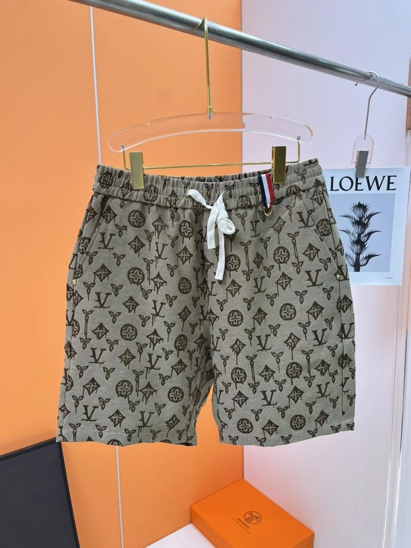 Louis Vuitton Short Pants OnTrend 137350