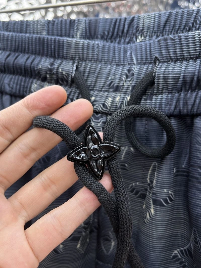 Louis Vuitton Short Pants GoodFit 136453