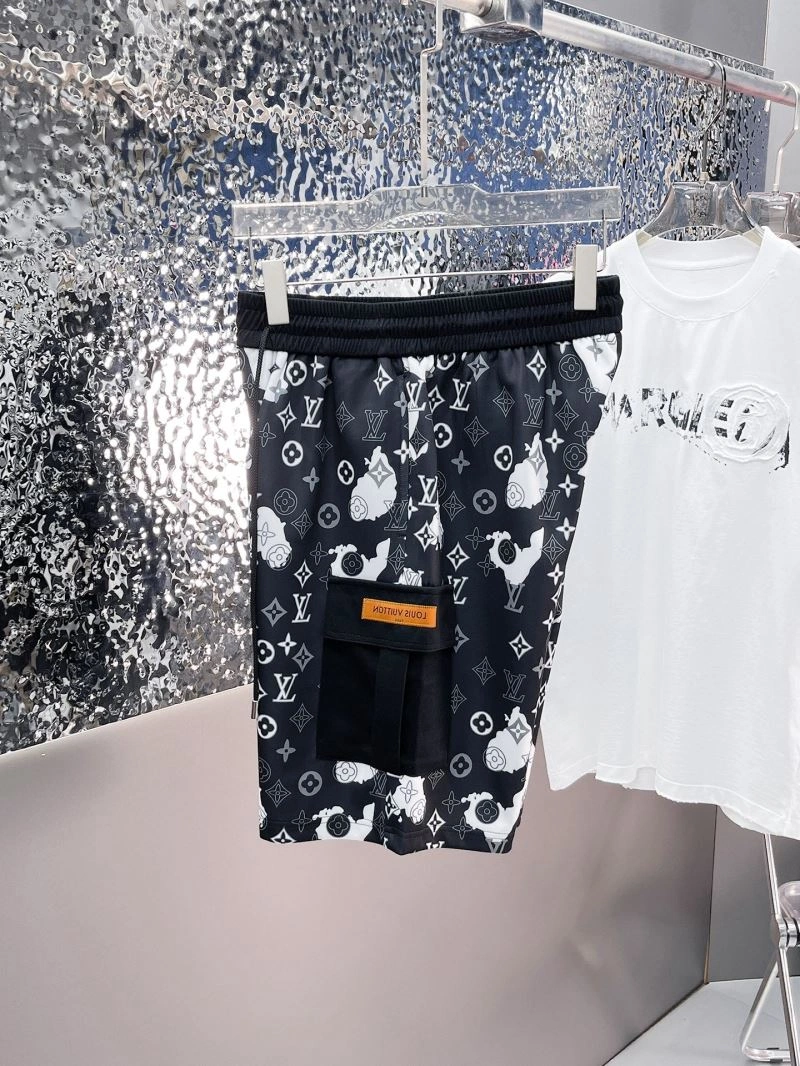 Bright Louis Vuitton Short Pants 136536
