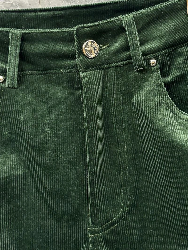 WellDesigned Louis Vuitton Short Pants 136446