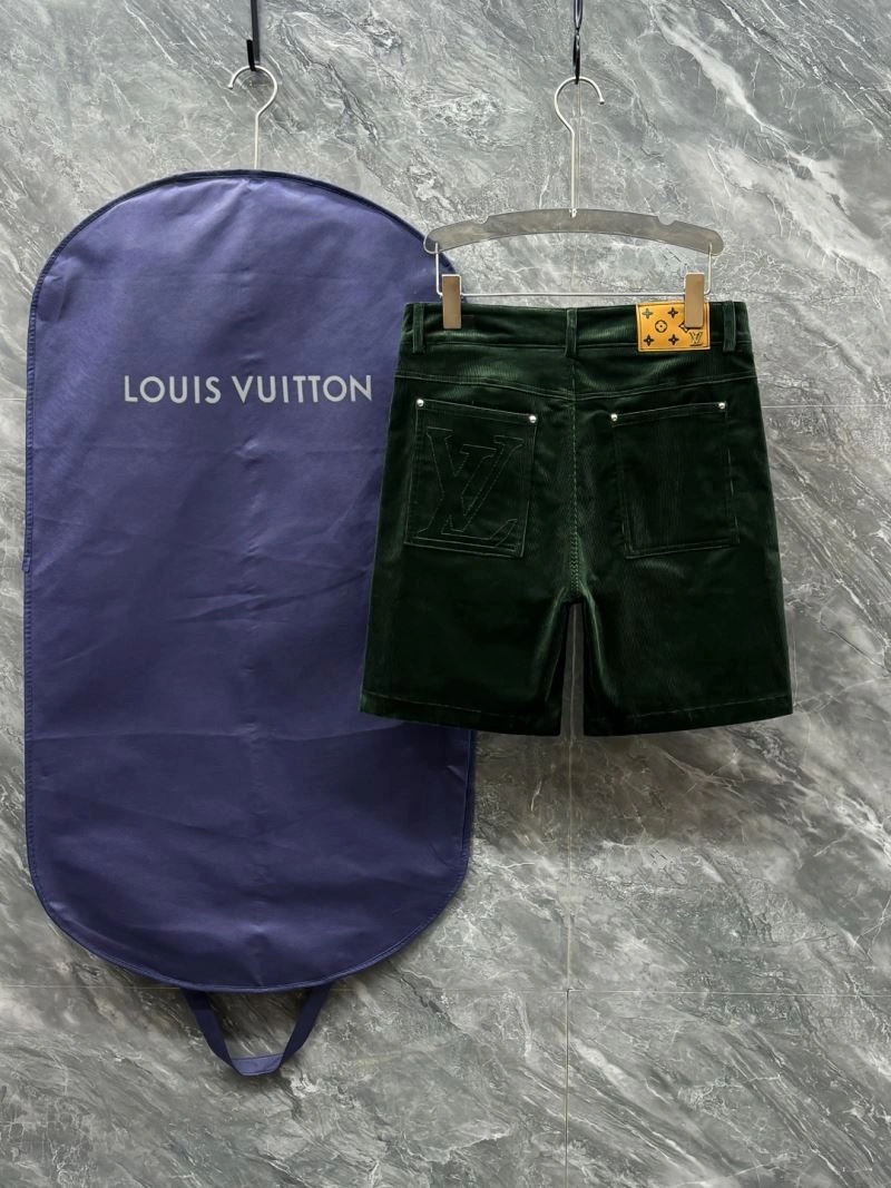 WellDesigned Louis Vuitton Short Pants 136446