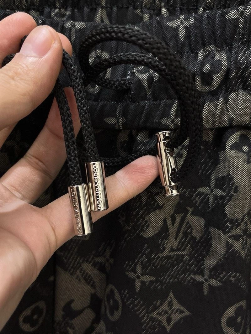 Louis Vuitton Short Pants WaterResistant 136436