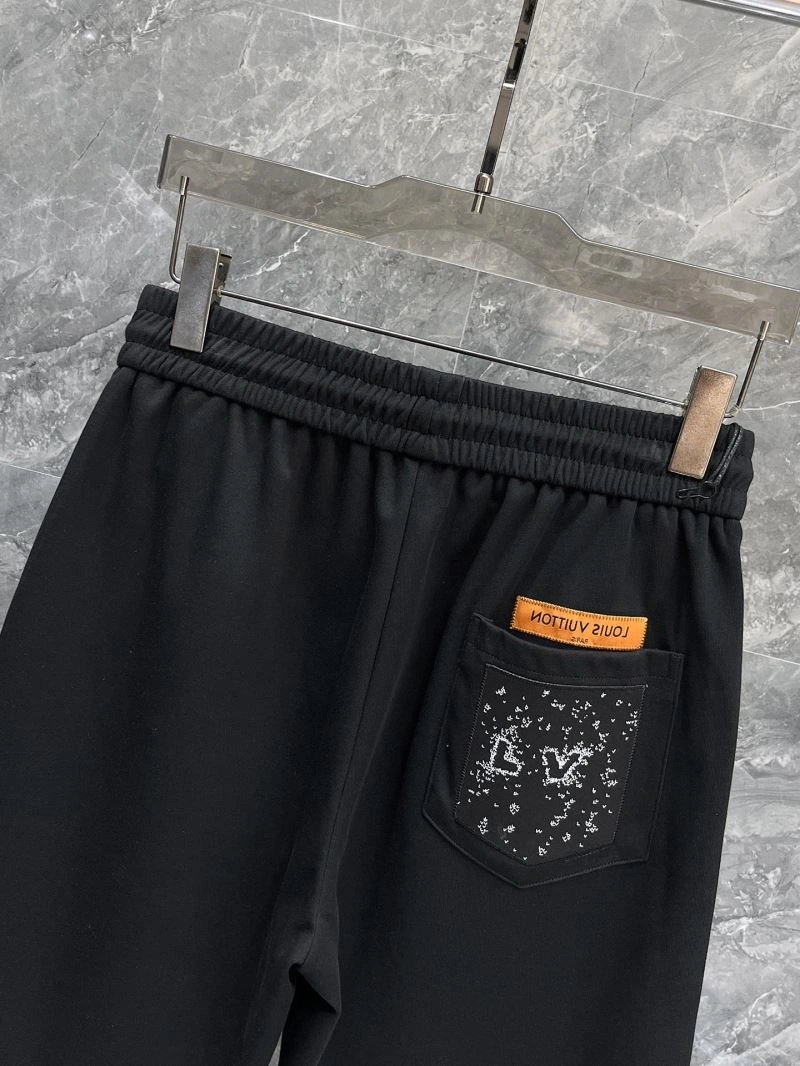 Neat Louis Vuitton Short Pants 136439