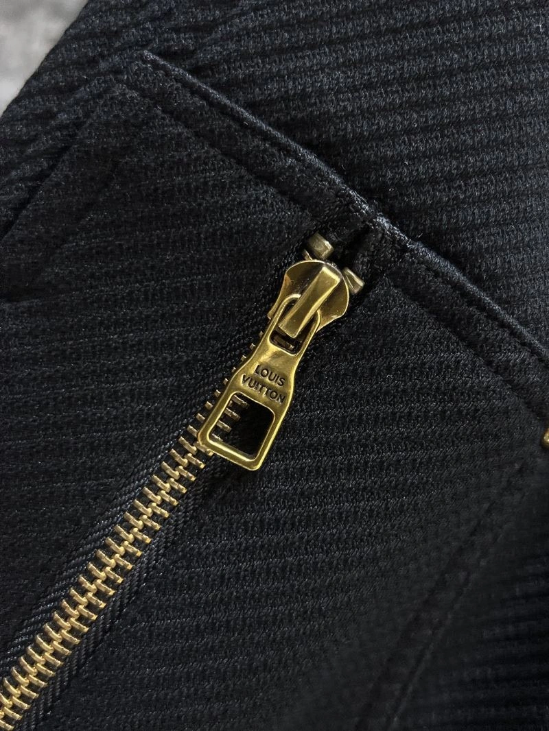 Louis Vuitton Short Pants Youthful 136434